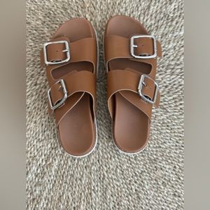 Women’s J slides size 7